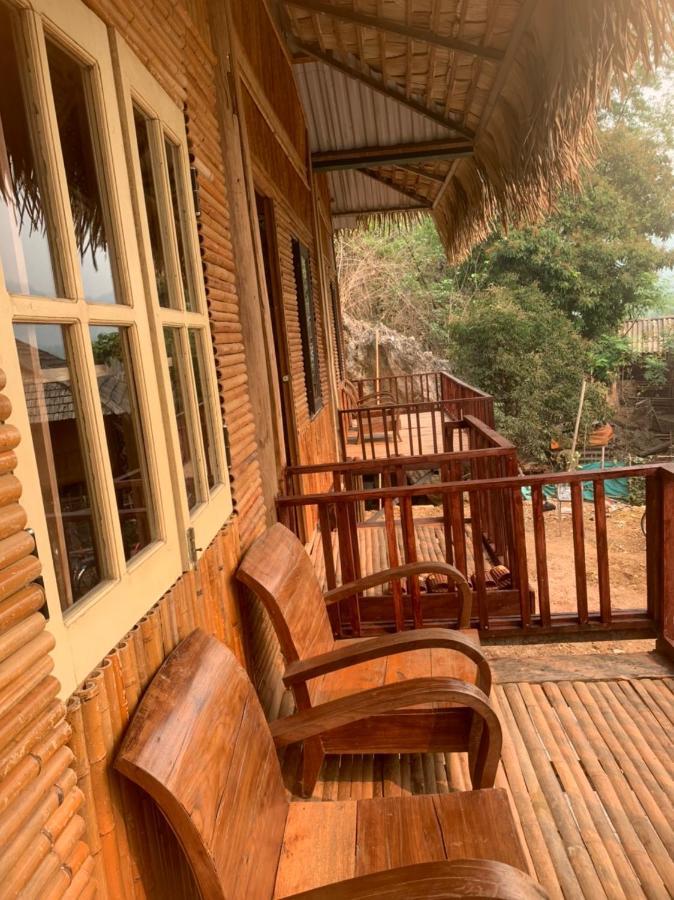 Green Homestay Май Чау Екстериор снимка